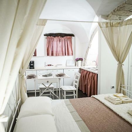 Home 5 - Arco Antico Putignano Exteriör bild